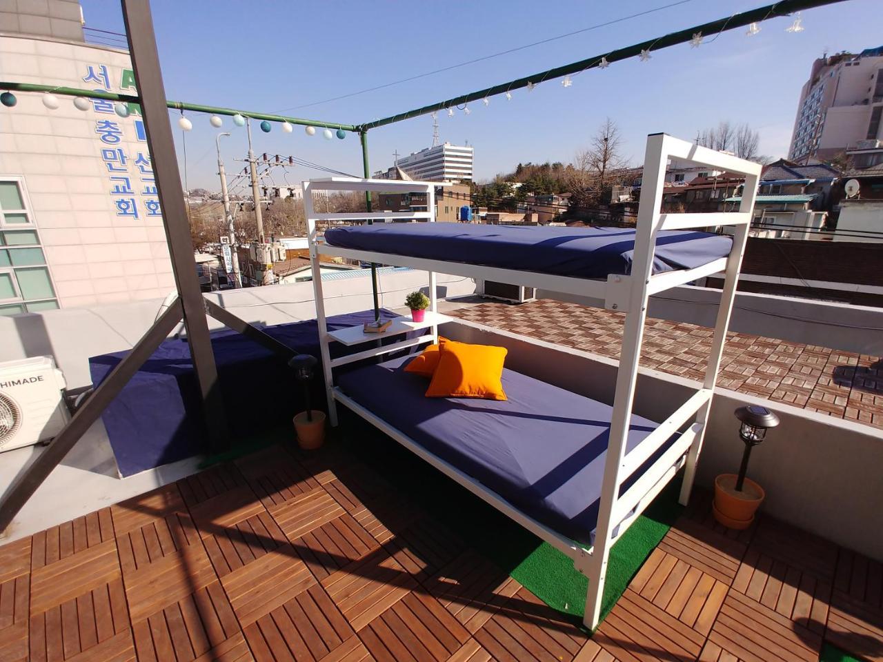 Hause Itaewon Hostel Сеул Екстериор снимка